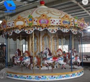 Chine Tours classiques de champ de foire de mode, carrousel de luxe de parc d&#039;attractions pour des enfants usine