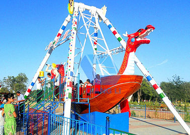 Chine Tour populaire de bateau de pirate, 24 tours d&#039;oscillation d&#039;enfants de sièges pour des parcs d&#039;attractions usine
