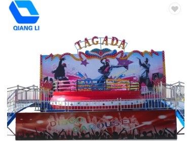 Le parc à thème de carnaval d'amusement monte des tours de fête foraine de plaque tournante de Tagada de disco sur la remorque